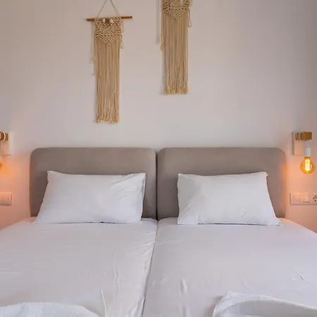 Eleftheria Studios Apartment
